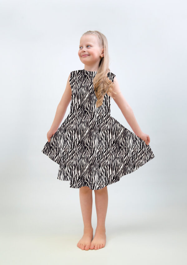 Silmu lasten mekko, Zebra stripes