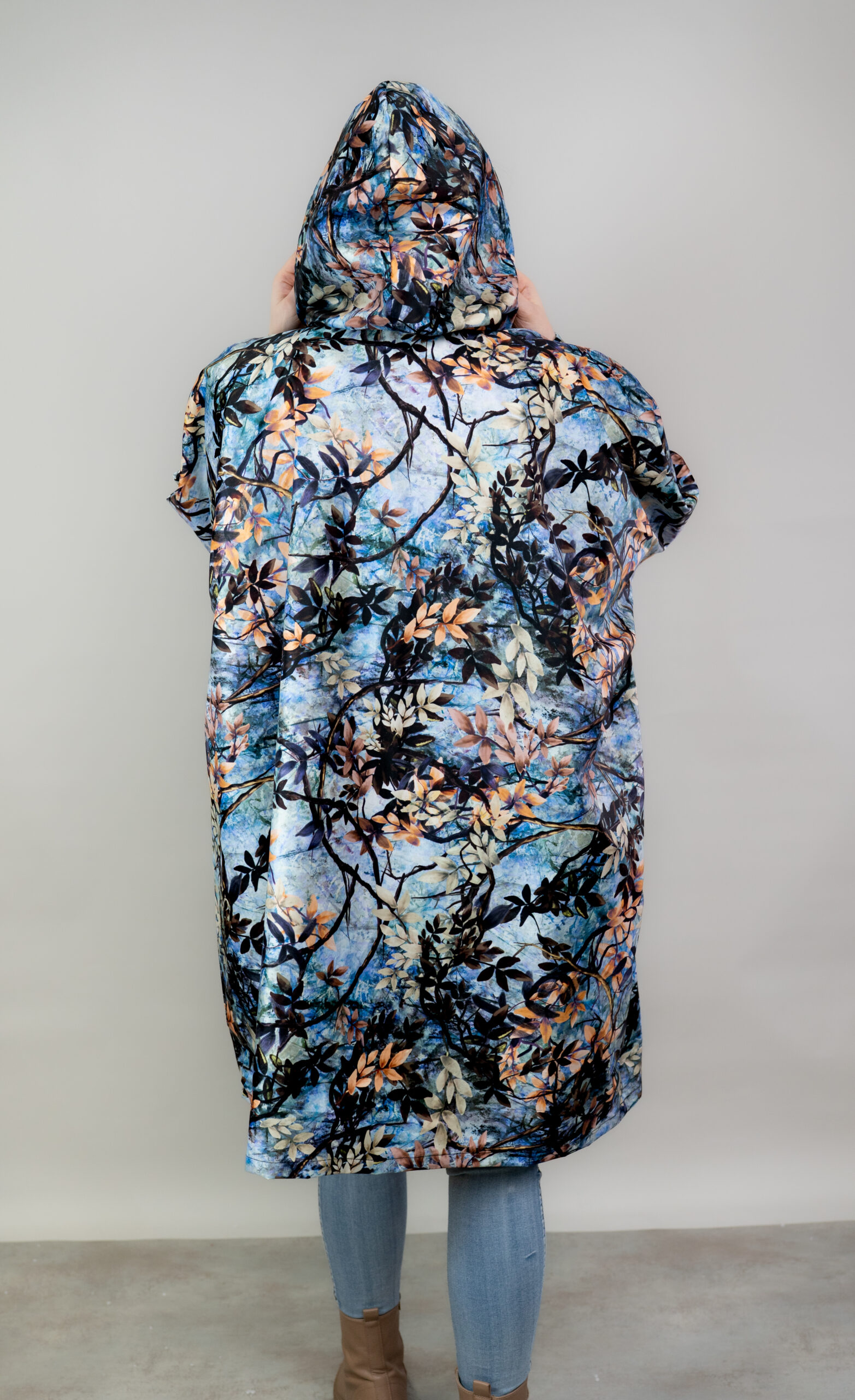 Sadeponcho, Raindrop - Image 2